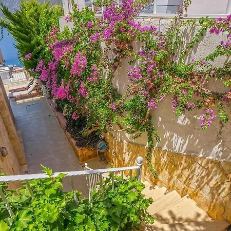 White Star Vila Kaş